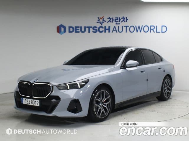 BMW 5 Series 2026 — ფოტო 1/20