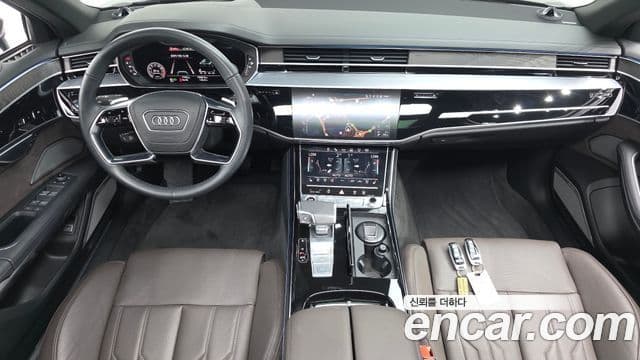 Audi A8 2023 — Şəkil 7/20