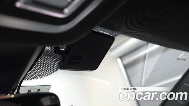 Audi A8 2023 — Photo 31/43