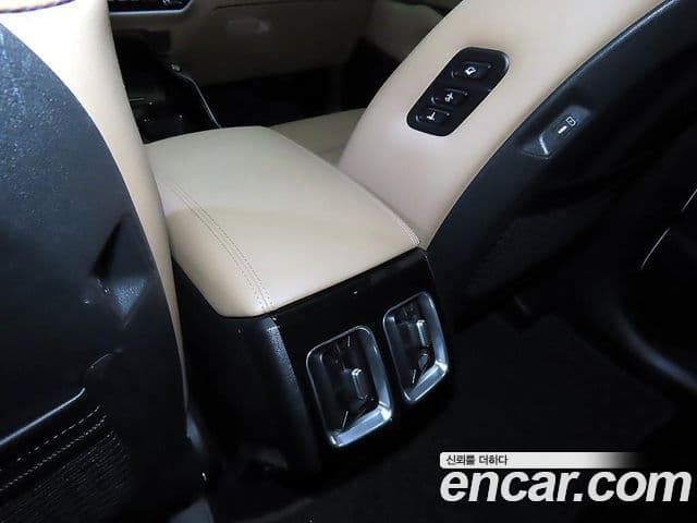 Kia Sorento 2024 — фото 13 из 20