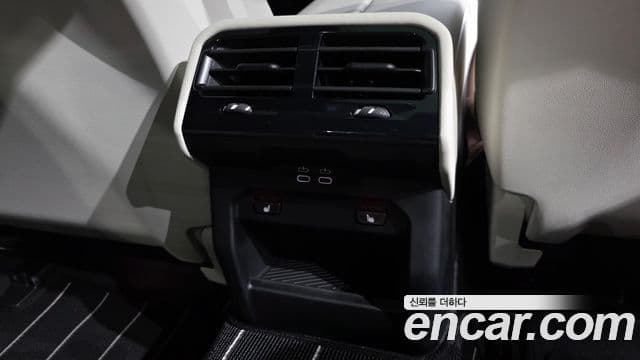 BMW 5 Series 2025 — ფოტო 19/20