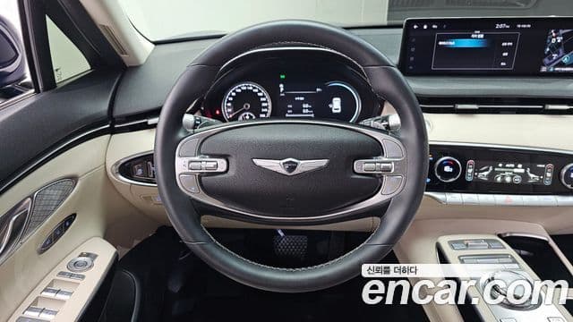 Genesis GV70 2021 — Şəkil 13/20