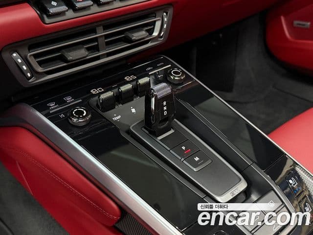 Porsche 911 2020 — ფოტო 10/20