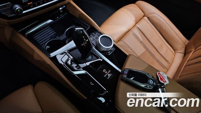 BMW 5 Series 2022 — Фото 9/20