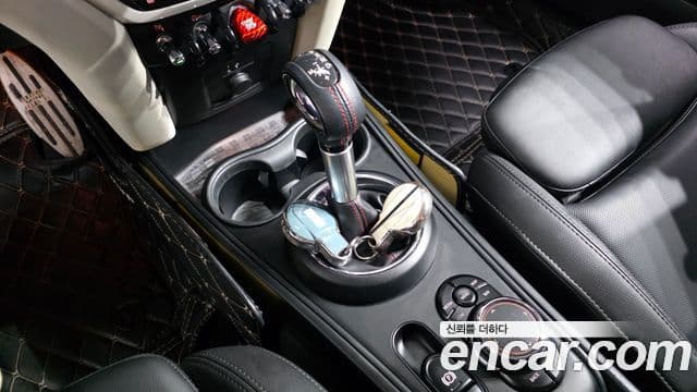 Mini Cooper S Countryman 2019 — Şəkil 9/20