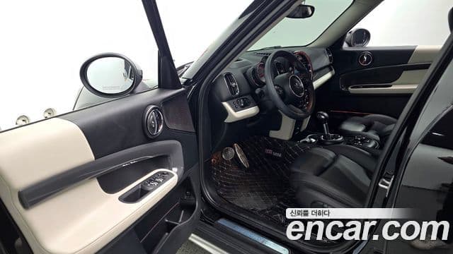 Mini Cooper S Countryman 2019 — Şəkil 10/20