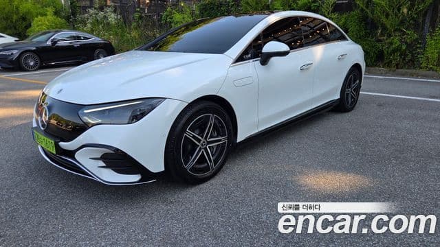Mercedes-Benz EQE 2024 — ფოტო 1/16
