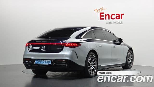 Mercedes-Benz EQS 2023 — Photo 23/36