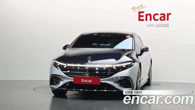 Mercedes-Benz EQS 2023 — Photo 26/36