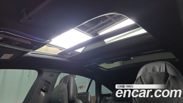 Mercedes-Benz EQS 2023 — Photo 14/36
