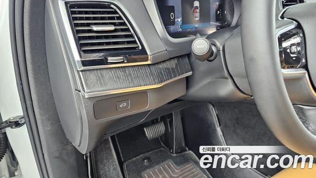 Volvo XC90 2024 — Photo 31/34