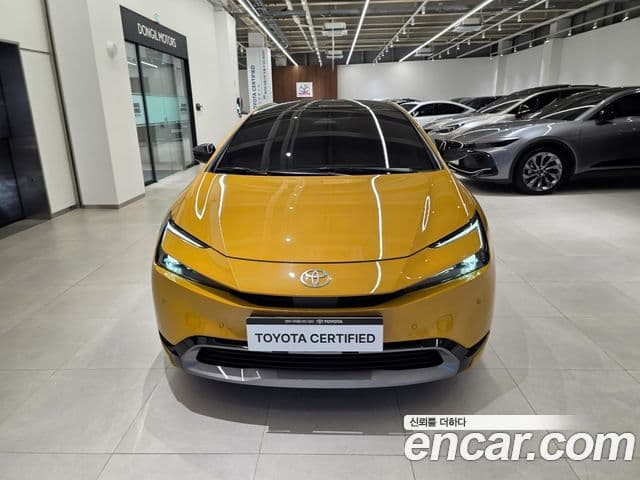 Toyota Prius 2024 — Şəkil 2/15