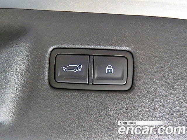 Hyundai Santa Fe 2025 — Şəkil 18/20