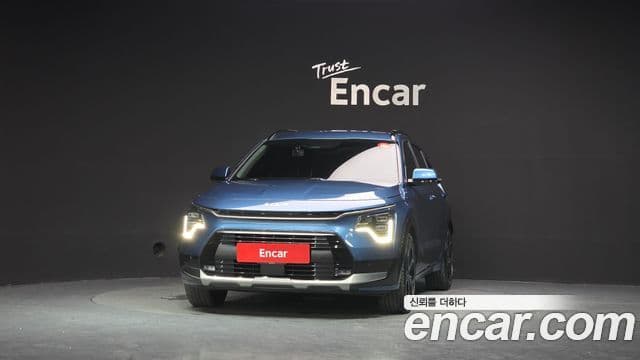 Kia Niro 2022 — ფოტო 3/20
