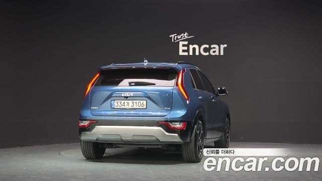 Kia Niro 2022 — ფოტო 4/20