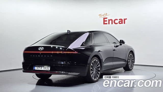 Hyundai Grandeur 2023 — Şəkil 2/20