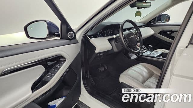 Land Rover Range Rover Evoque 2019 — ფოტო 10/20