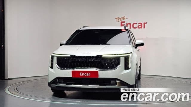 Kia Carnival 2024 — ფოტო 2/20