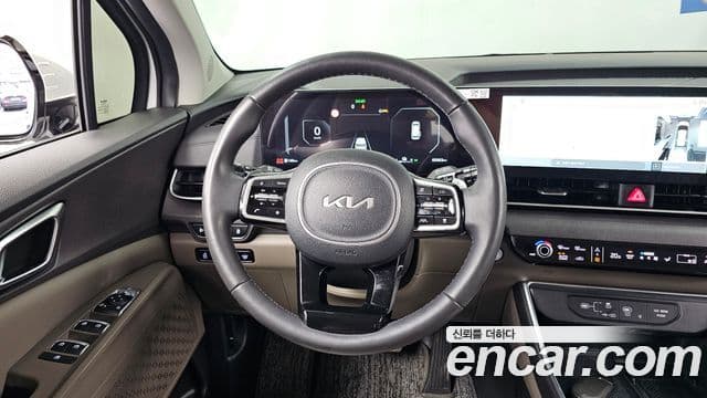 Kia Carnival 2024 — ფოტო 12/20