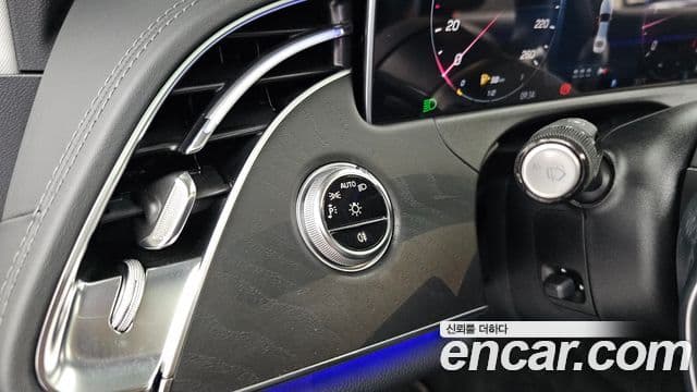Mercedes-Benz E-Class 2024 — Şəkil 18/20