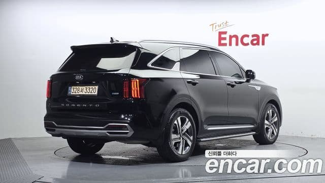 Kia Sorento 2021 — фото 2 из 20