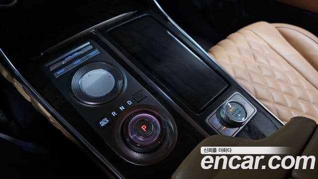 Genesis GV80 2021 — Şəkil 9/20