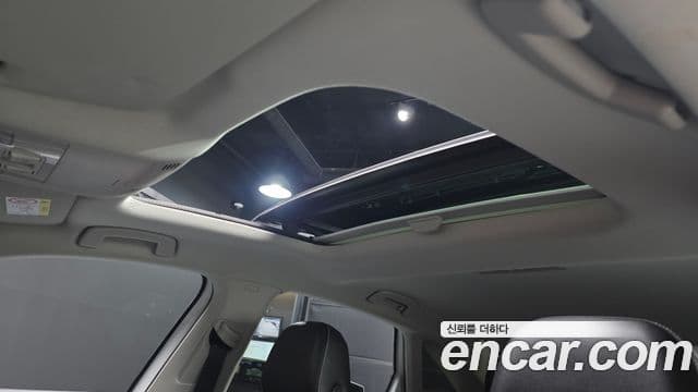 Volkswagen Jetta 2023 — ფოტო 16/20