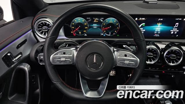 Mercedes-Benz CLA-Class 2021 — ფოტო 13/20
