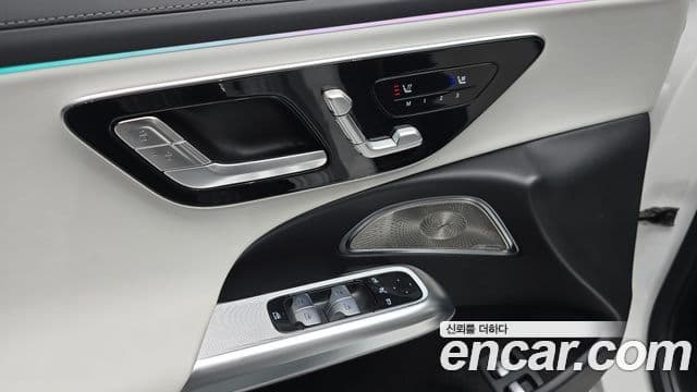 Mercedes-Benz E-Class 2025 — Фото 15/20