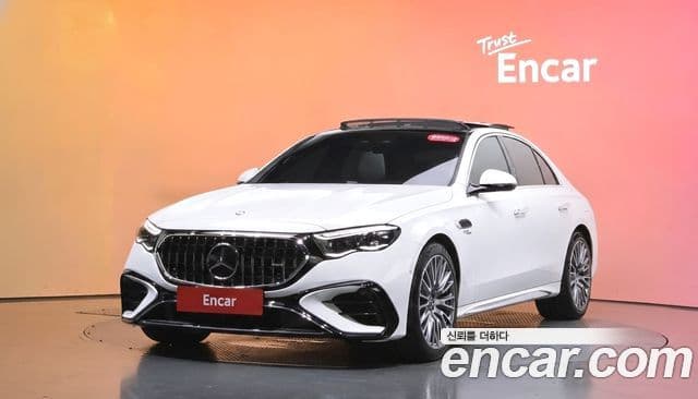 Mercedes-Benz E-Class 2025 — Фото 1/20
