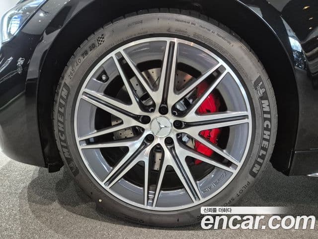 Mercedes-Benz AMG GT 2026 — Şəkil 4/20