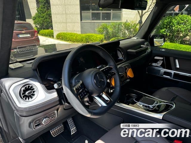Mercedes-Benz G-Class 2025 — Фото 9/20