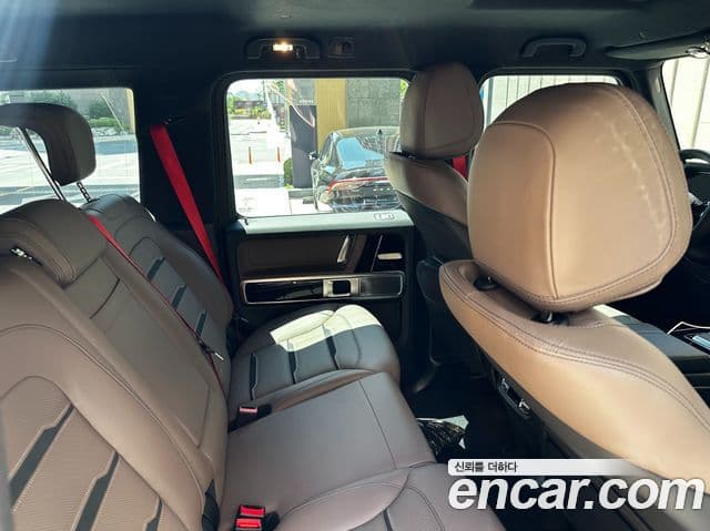 Mercedes-Benz G-Class 2025 — Фото 15/20