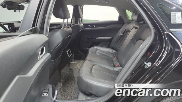 Kia K5 2022 — ფოტო 11/20