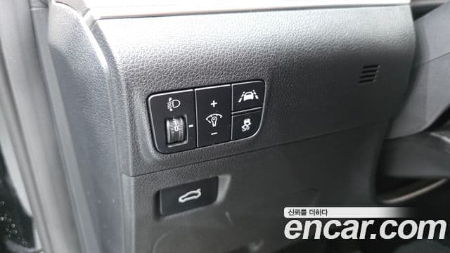 Kia K5 2022 — ფოტო 15/20