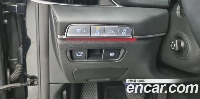 Genesis GV80 2020 — ფოტო 15/17