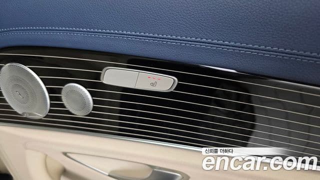 Mercedes-Benz E-Class 2019 — ფოტო 8/20