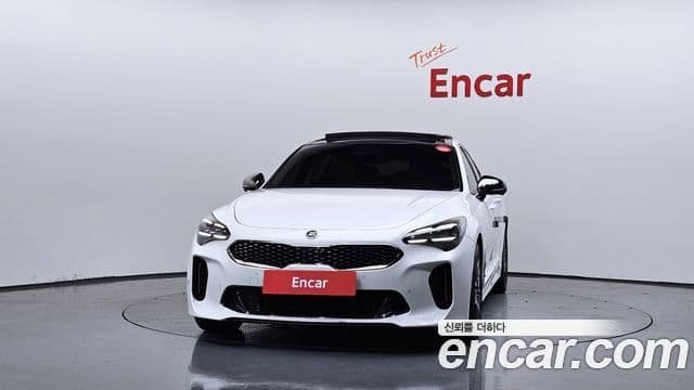 Kia Stinger 2020 — Şəkil 2/20