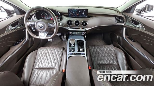 Kia Stinger 2020 — Şəkil 6/20