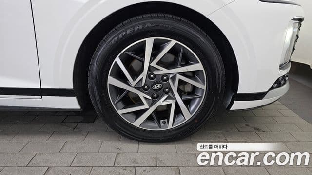 Hyundai Grandeur Hybrid 2023 — ფოტო 6/31