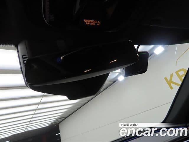 Mercedes-Benz E-Class 2025 — ფოტო 12/20