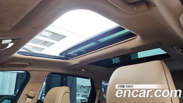 Genesis GV80 2021 — ფოტო 18/20