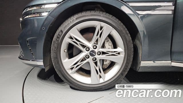 Genesis G90 2022 — ფოტო 5/20
