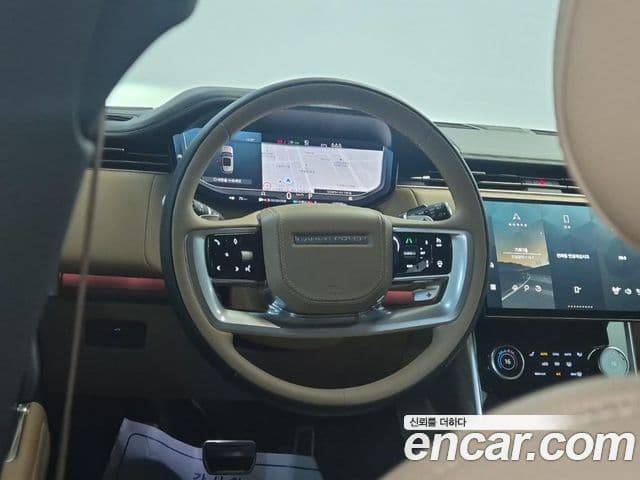 Land Rover Range Rover 2022 — ფოტო 8/20