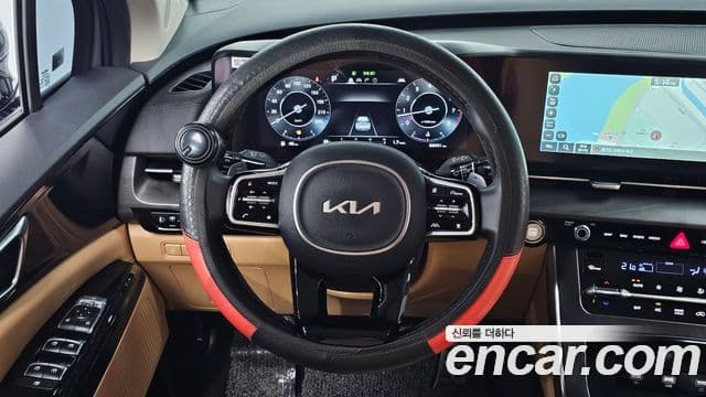 Kia Carnival 2022 — Şəkil 14/20