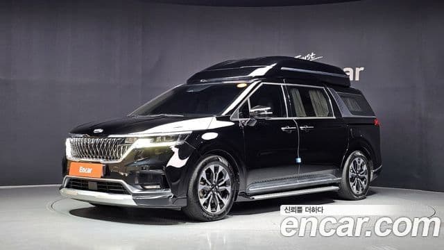 Kia Carnival 2021 — Фото 1/20