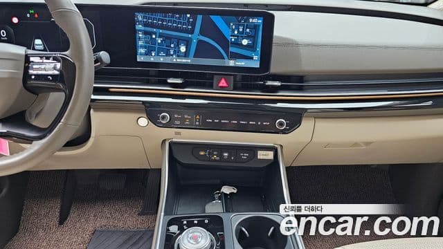 Kia Carnival 2025 — Şəkil 17/20