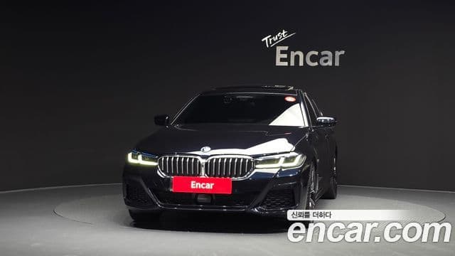 BMW 5 Series 2022 — Şəkil 3/20