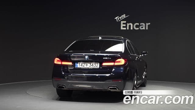 BMW 5 Series 2022 — Şəkil 4/20