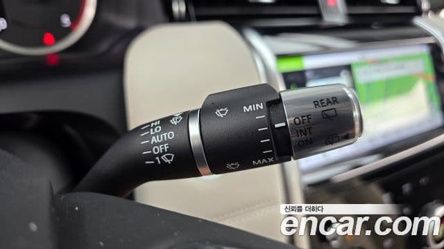 Land Rover Discovery Sport 2020 — Photo 32/33